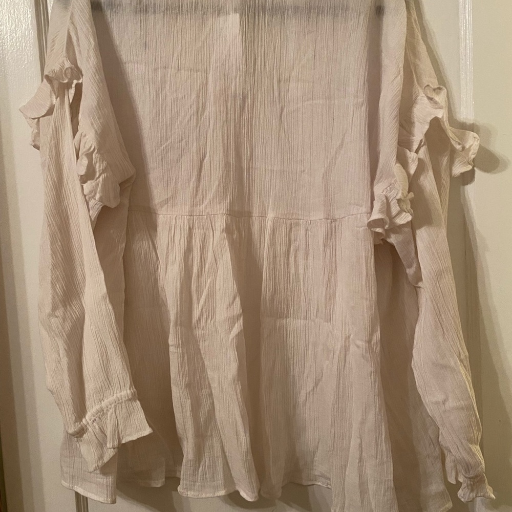 Urban outfitters flowy top